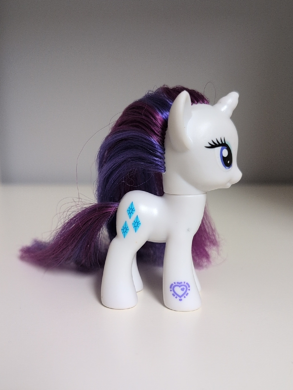 💜2/$20💜 My Little Pony Rarity 3" MLP Collectible Horse Figure G4 2010 Hasbro - Picture 4 of 8